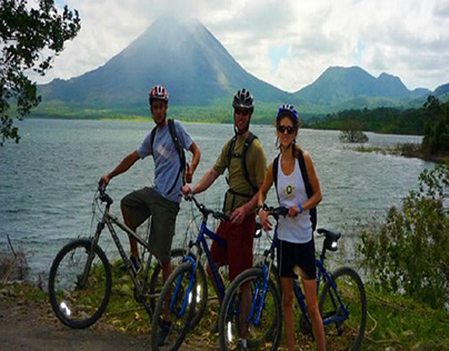 Guana Bikers Explore Costa Rica by Bike