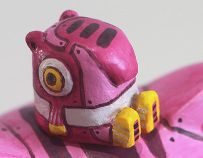 Robot Kitty X Robot Qbies