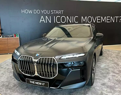 BMW i7 x Jeff Koons