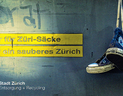 FOTESERIE THEME SHOES EMBEDDED WITH A CAMPAIGN