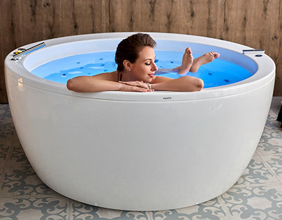 Aquatica Pamela-Wht-Spa Jetted Bathtub