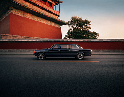 Mercedes-Benz V123 On the streets of Beijing