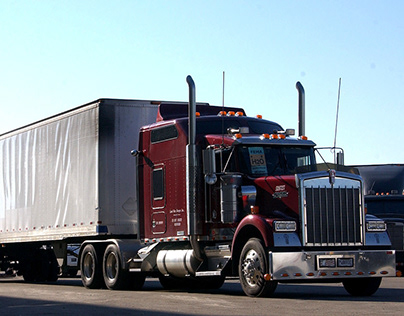 Unlock a Bright Future in the Trucking Industry