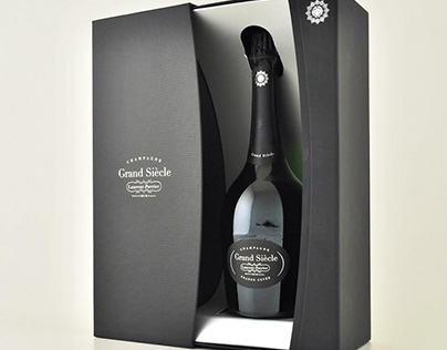 Luxury Packaging Design of Custom 200ml Bottle Boxes.