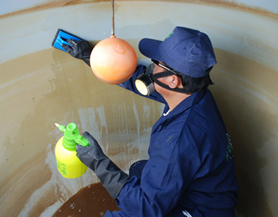 Freeline Water Tank Cleaning Services in Dubai