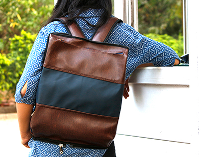 COSMO : Designer's Bagpack