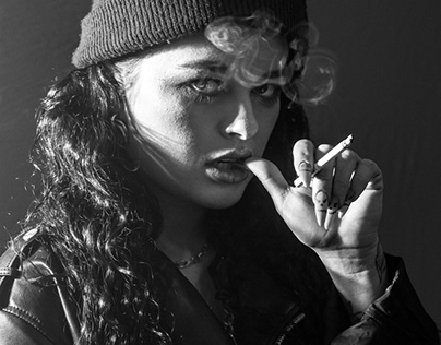 Smoke girl blackandwhite cigarette