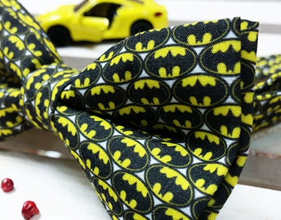 Mucha Batman, bow tie by EK