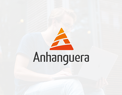 Anhanguera - Social Media