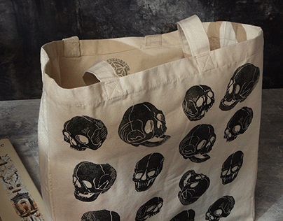 Mini skulls tote bag