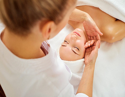 Rejuvenate Your Skin With Facials In Los Angeles