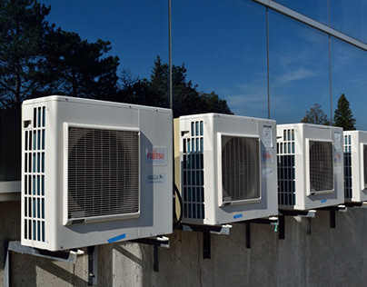 What is the difference between an air conditioner