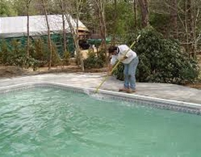 The Solution to Your Swimming Pool Leak