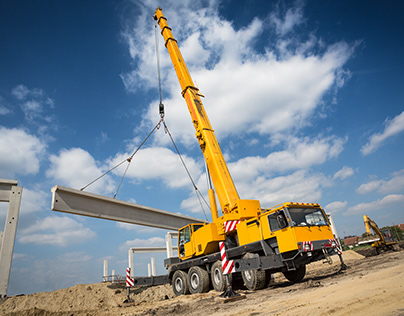 Construction industry with used cranes Australia