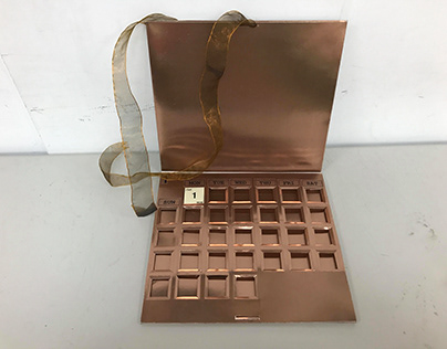 Package-Chocolate Calendar