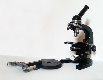 Artefacts VII - Microscope