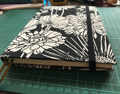 Cuaderno Flores blancas