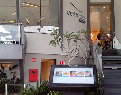 Interactive Outdoor Kiosk (Rio de Janeiro) - 2015