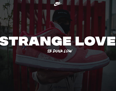 Nike SB Dunk Low: STRANGELOVE