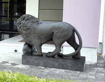 CGI Integration : Lion Statues