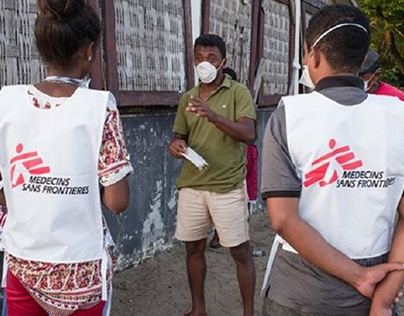 Doctors Without Borders volunteers at work