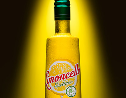 Limoncello liquore bottle
