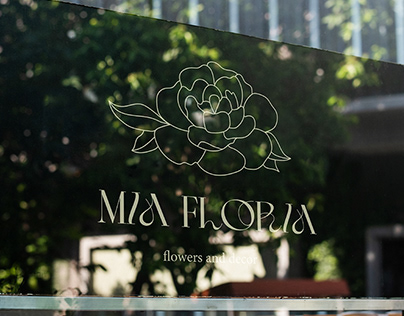 Logo flowers and decor studio