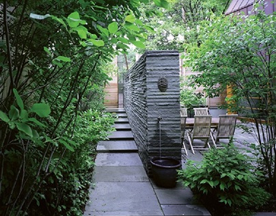 8 of the Smallest, Cutest Gardens and Outdoor Spaces