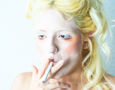 NÃO FUME - - Maquiagem por PRETA OLIVEIRA