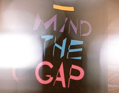 _ Mind the gap / Book Design / 2012