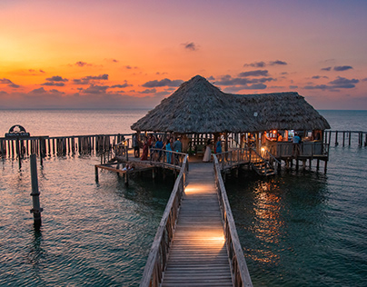Capturing the Magic of Sunset at Thatch Caye