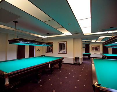 “VO Club” billiard club 