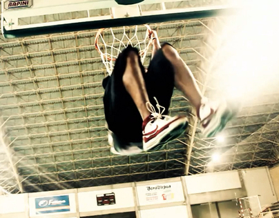 Dunk 'BasketBall - (slow motion)