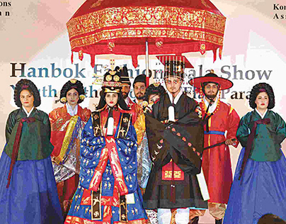 Korean hanbok Fashion show