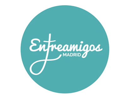 Entreamigos Logo: Design