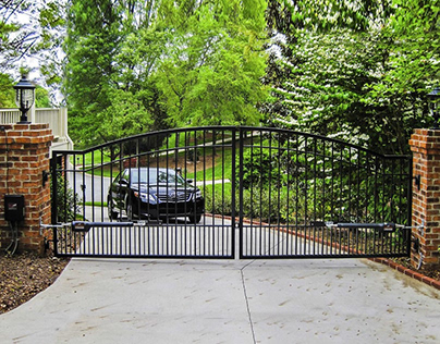 Automatic Residential Driveway Gates