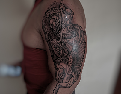 tatuaje gladiador y pegasus