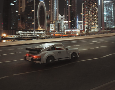 Lego Porsche 911 in Dubai