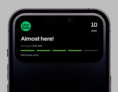 Delivery live activity in the Dynamic Island on iPhone