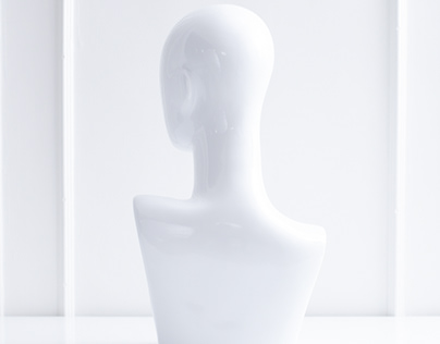 Rigga mannequins and hangers(product shots)