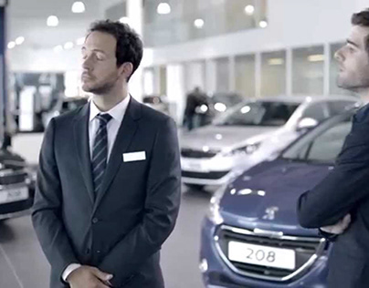 Peugeot France - Campagne "Elle l'a" - Effie