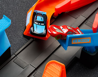 Mattel & Disney Pixar Cars: GLOW RACERS