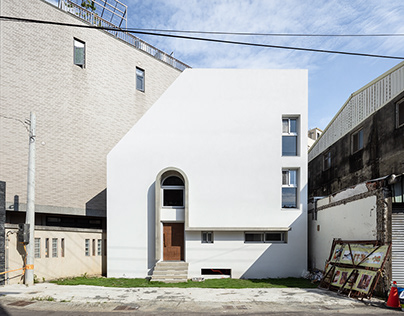 Hsin Architects/ Ayumi’s House