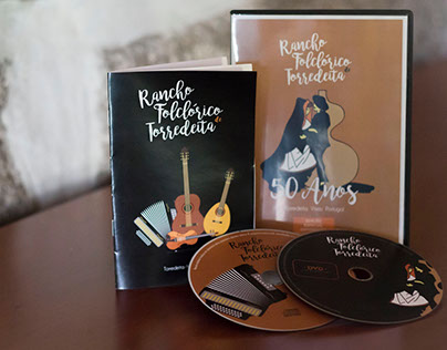 Design CD/DVD- Rancho Folclórico de Torredeita