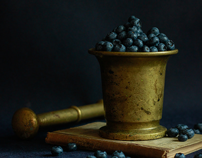 Still life with blueberries