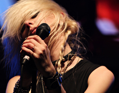 The Pretty Reckless Live