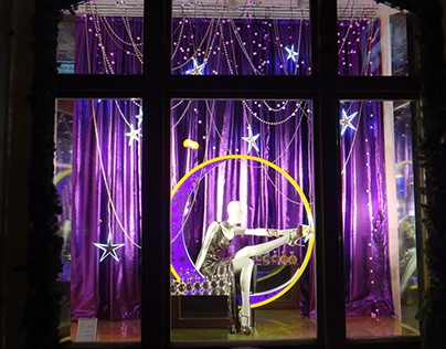 NEGLINNAYA GALLERY Christmas windows "Circus"
