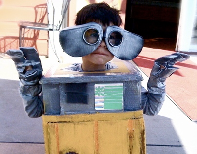 Fabrication: WALL-E Costume