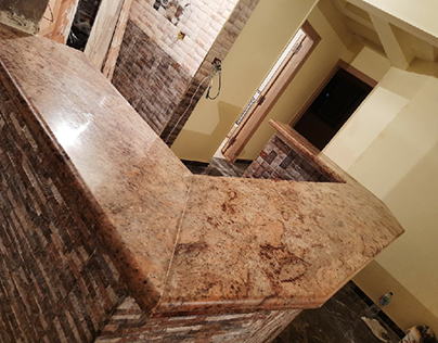 bar American kitchen 
granite golden kashmir