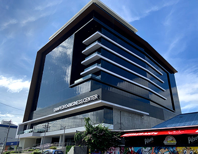 San Pedro Business Center